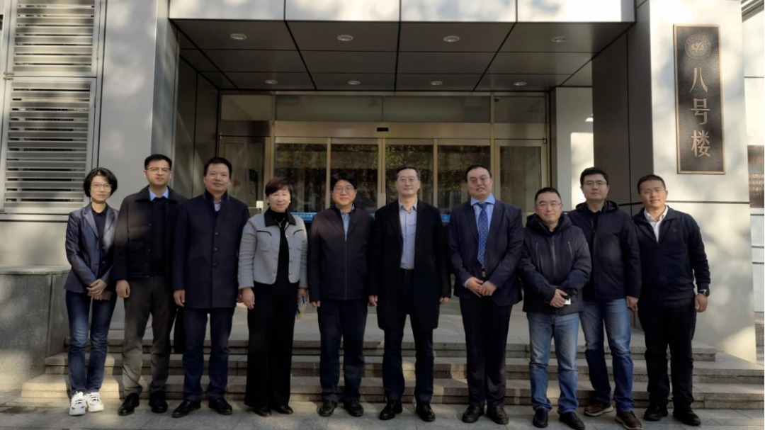 校长王云鹏一行赴开云kaiyun官网调研
